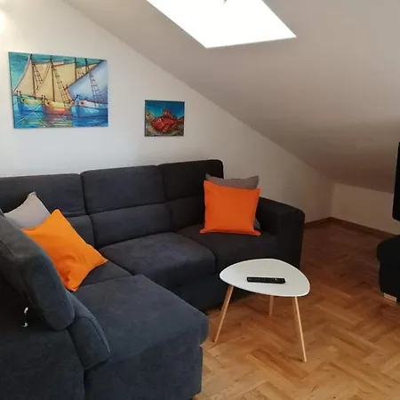 Cizmic Apartmán